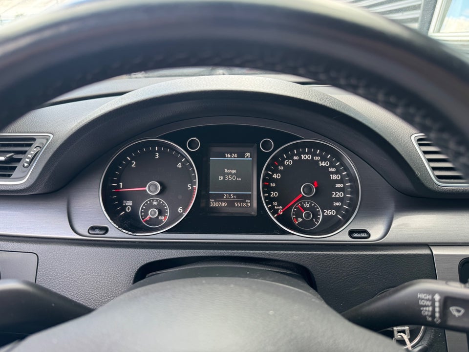 VW Passat 2,0 TDi 140 Comfortline Variant BMT 5d