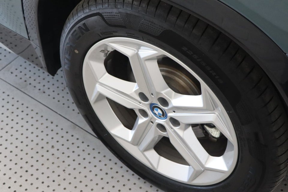 BMW iX1 xDrive30 X-Line 5d