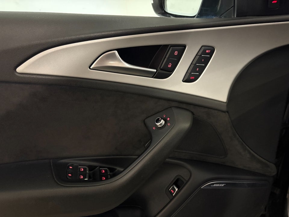 Audi A6 3,0 TDi 218 Avant S-tr. 5d