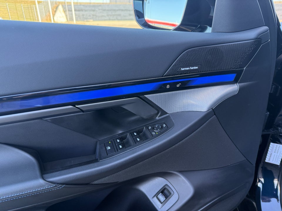 BMW i5 eDrive40 M-Sport 4d