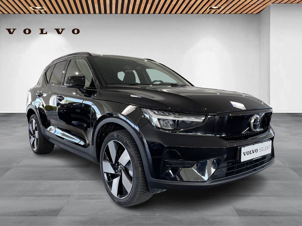 Volvo XC40 ReCharge Extended Range Plus 5d