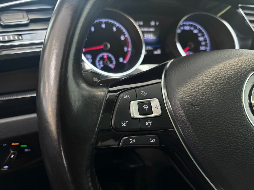 VW Touran 1,5 TSi 150 Highline DSG 7prs 5d