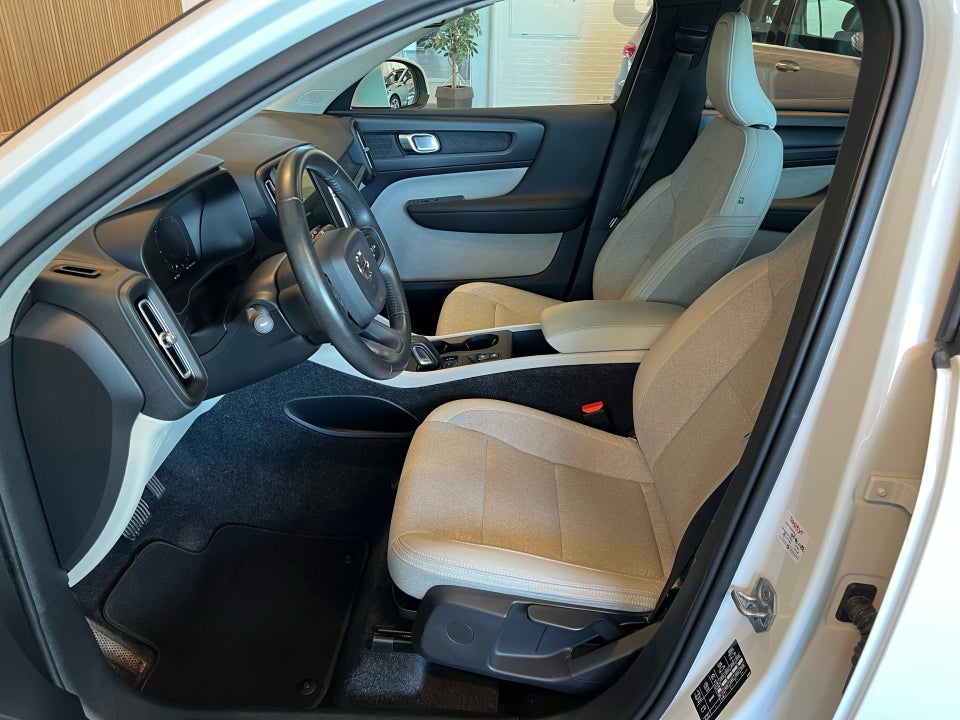 Volvo XC40 2,0 D3 150 Momentum aut. 5d