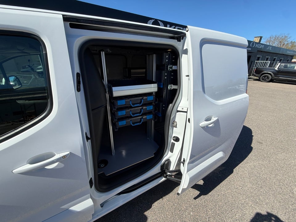 Peugeot Partner 1,5 BlueHDi 130 L2V2 Plus EAT8 Van