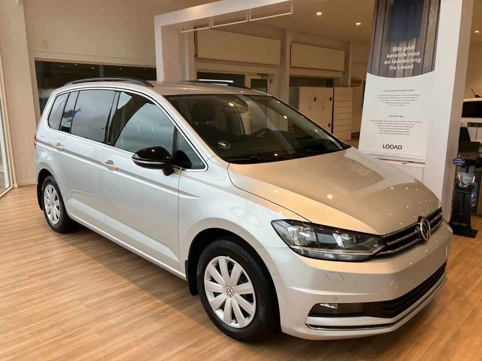 VW Touran 1,6 TDi 115 IQ.Drive DSG 7prs 5d