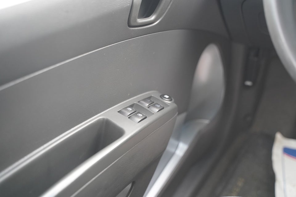 Chevrolet Spark 1,0 LS 5d