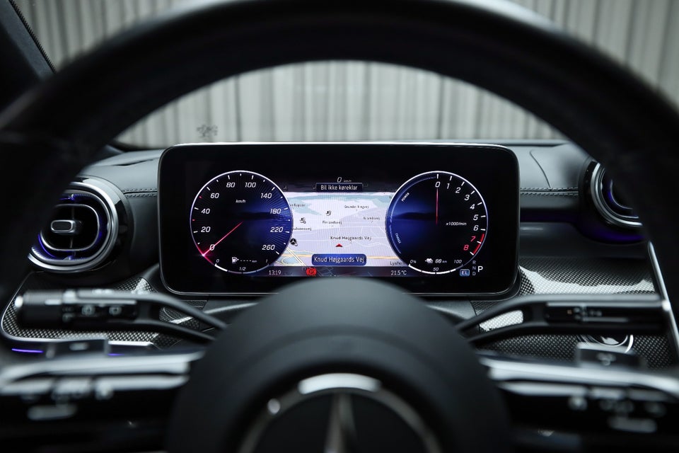 Mercedes C300 e 2,0 AMG Line stc. aut. 5d