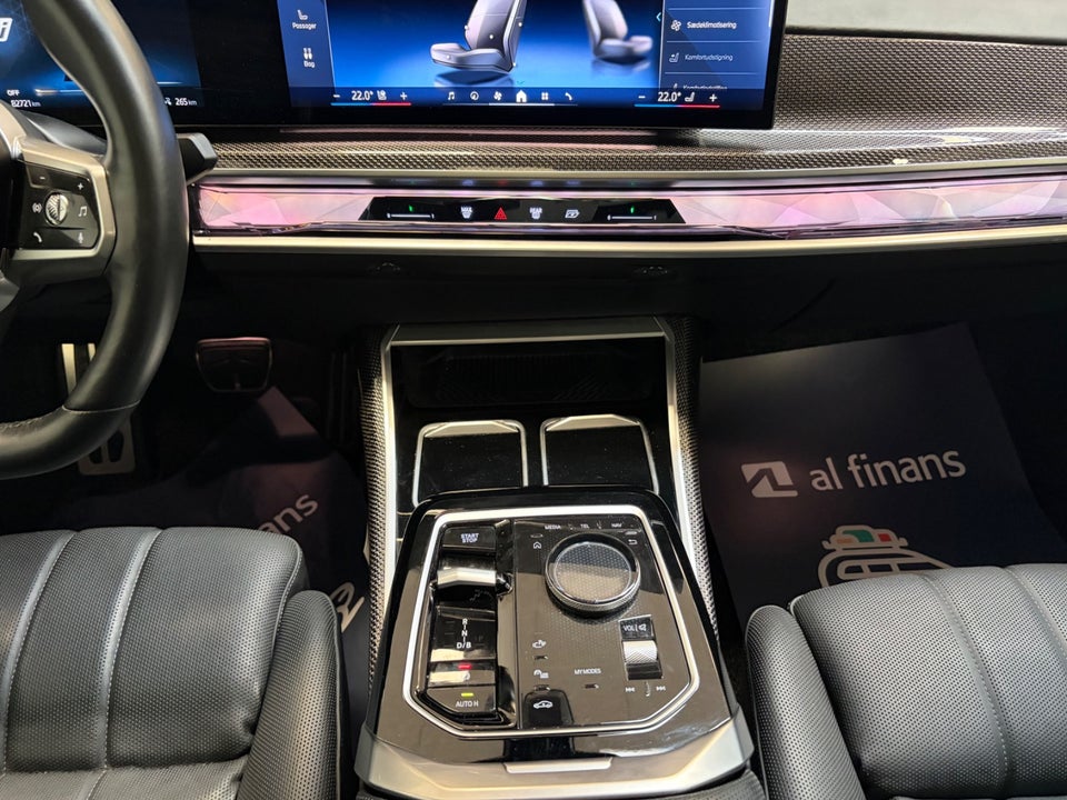 BMW i7 xDrive60 M-Sport 4d