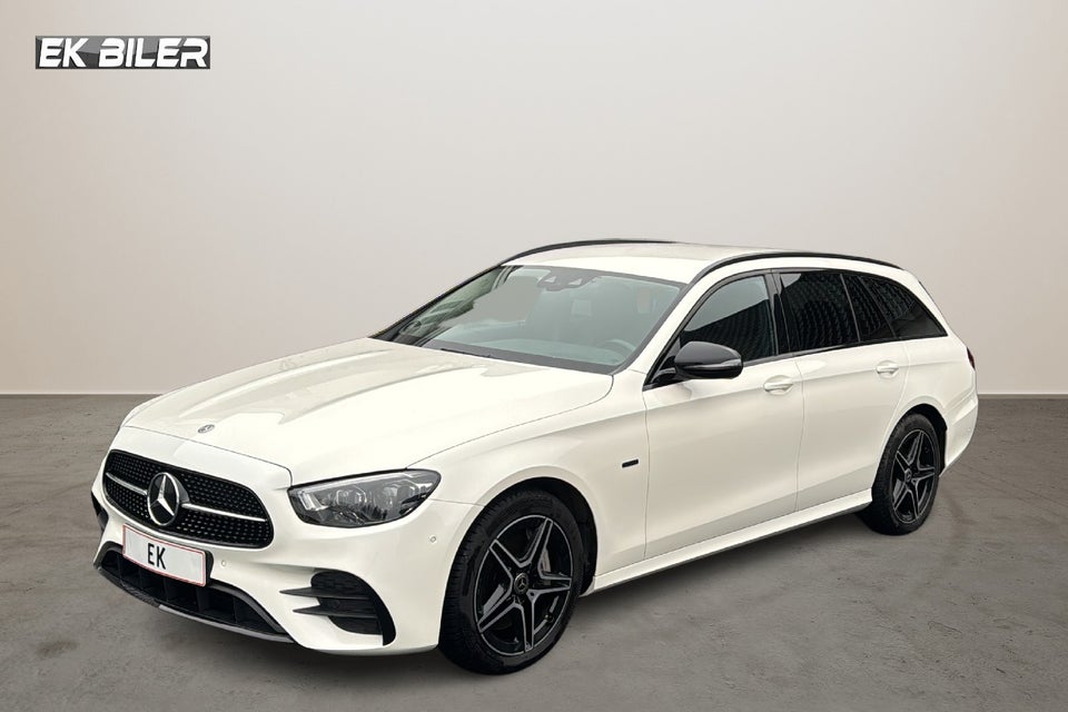Mercedes E300 de 2,0 AMG Line Night Edition stc. aut. 5d