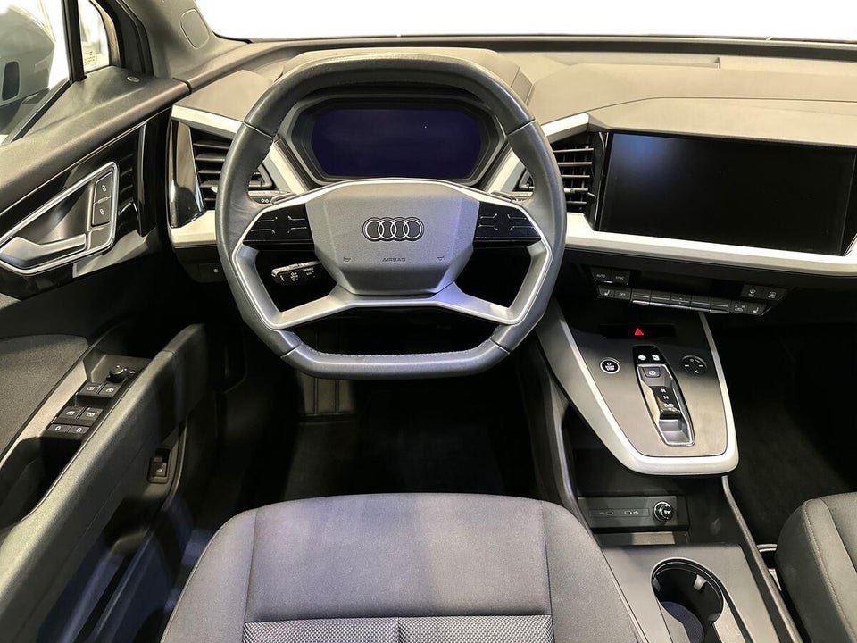 Audi Q4 e-tron 45 Attitude quattro 5d