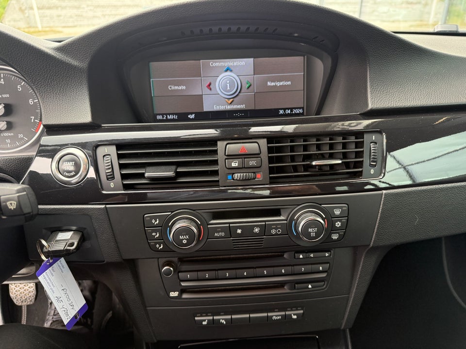 BMW 320i 2,0 Cabriolet 2d