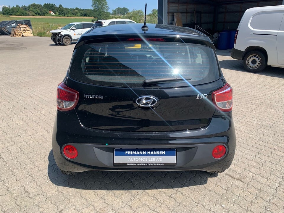 Hyundai i10 1,0 Spring Komfort 5d