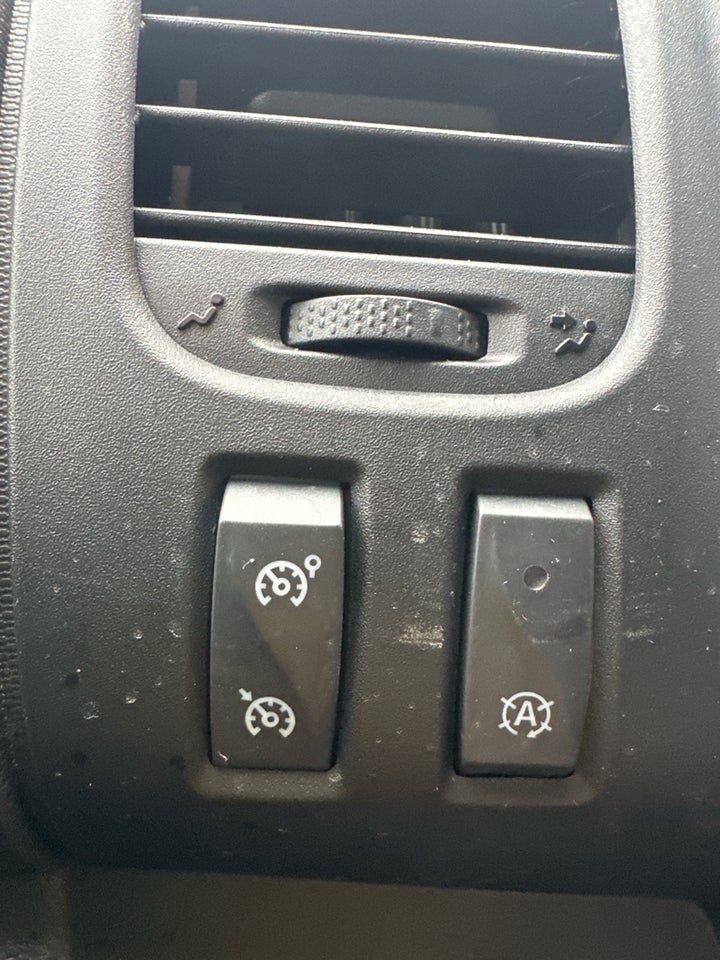 Renault Trafic T29 2,0 dCi 145 L2H1 EDC