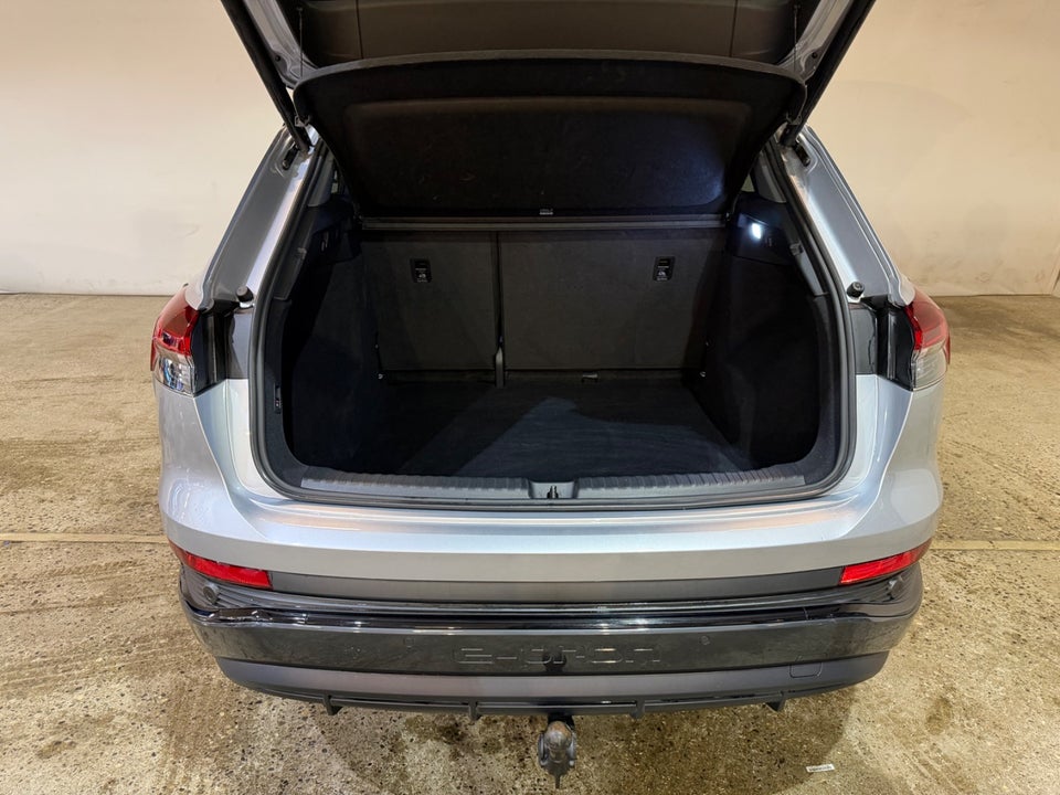 Audi Q4 e-tron 40 S-line 5d