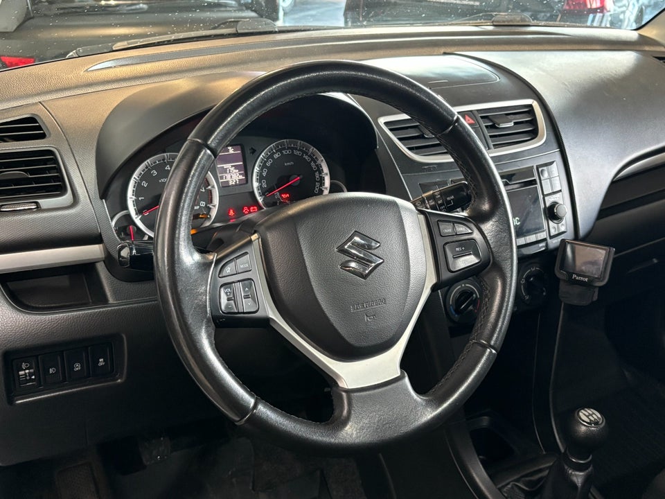 Suzuki Swift 1,2 Dualjet Fun 5d