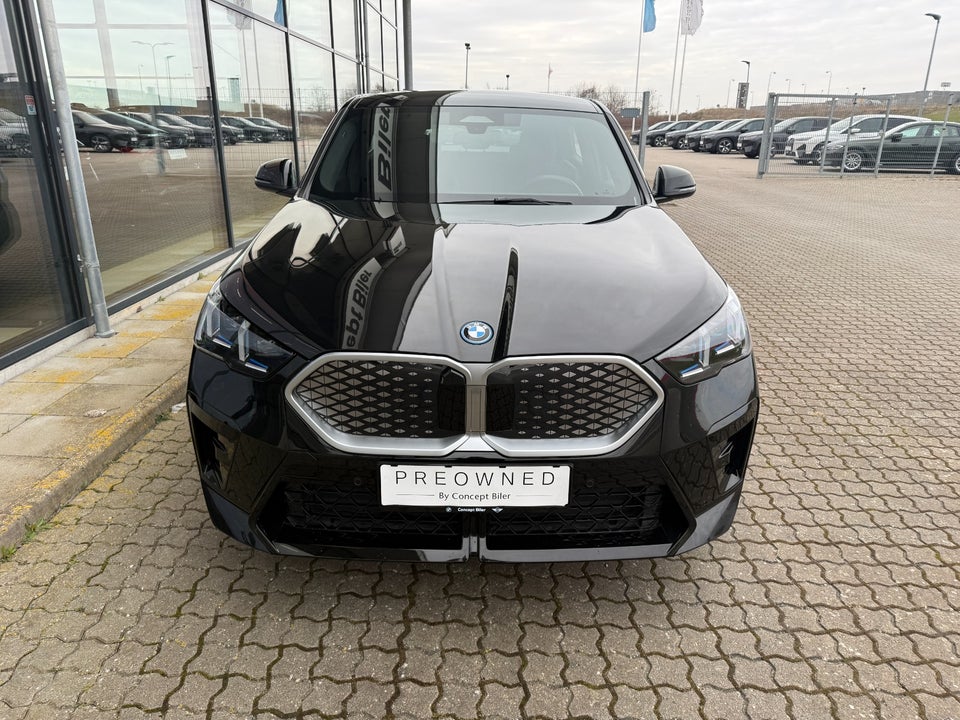BMW iX2 eDrive20 M-Sport Premium 5d