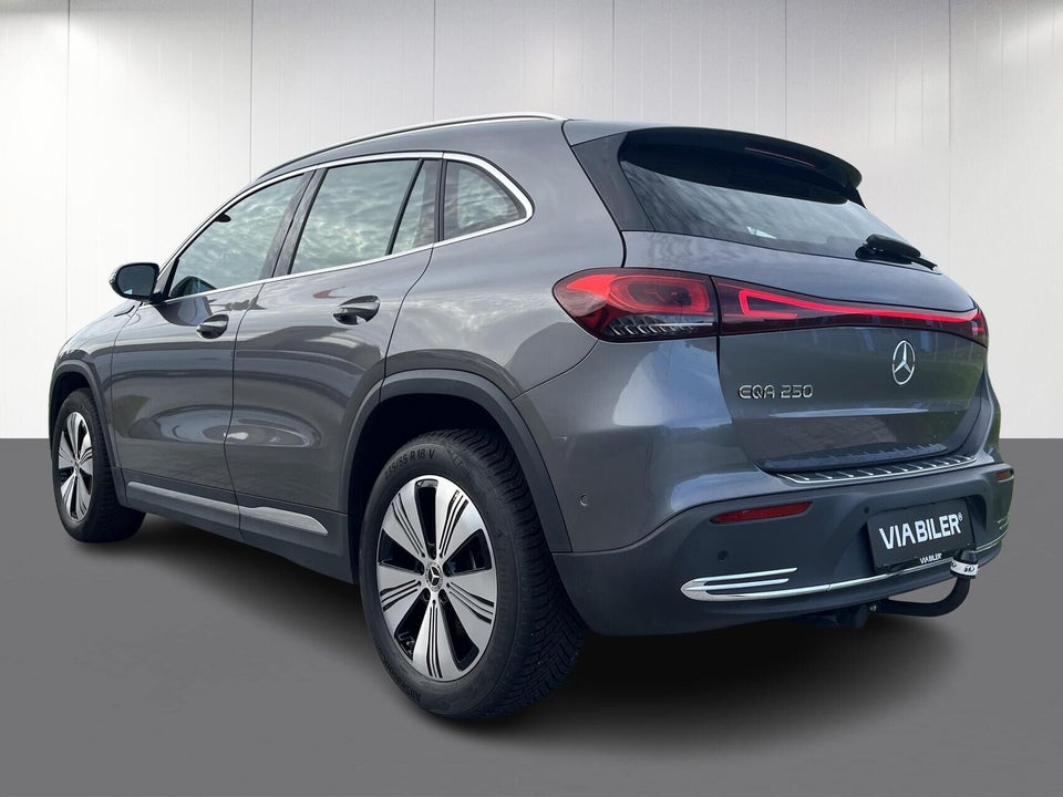 Mercedes EQA250 Progressive 5d