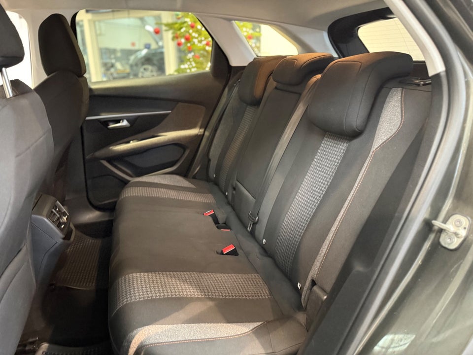 Peugeot 3008 1,5 BlueHDi 130 Active EAT8 5d