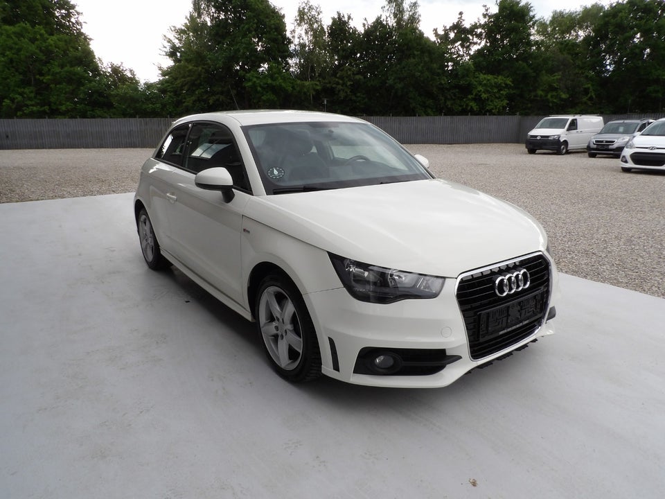Audi A1 1,4 TFSi 185 Ambition S-line S-tr. 3d