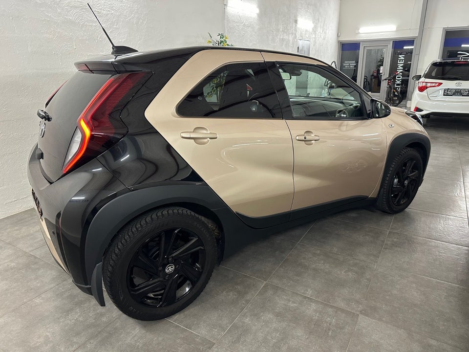 Toyota Aygo X 1,0 Envy 5d