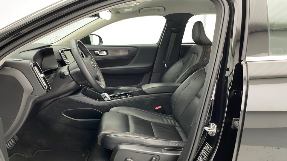 Volvo XC40 1,5 T4 ReCharge Plus Bright aut. 5d