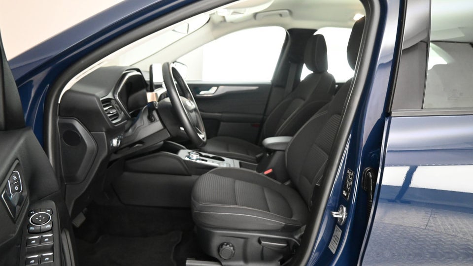 Ford Kuga 2,5 PHEV Titanium CVT 5d