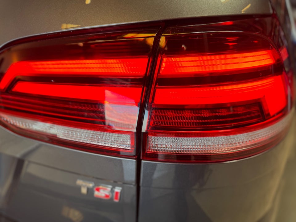 VW Golf VII 1,5 TSi 150 Highline Variant DSG 5d