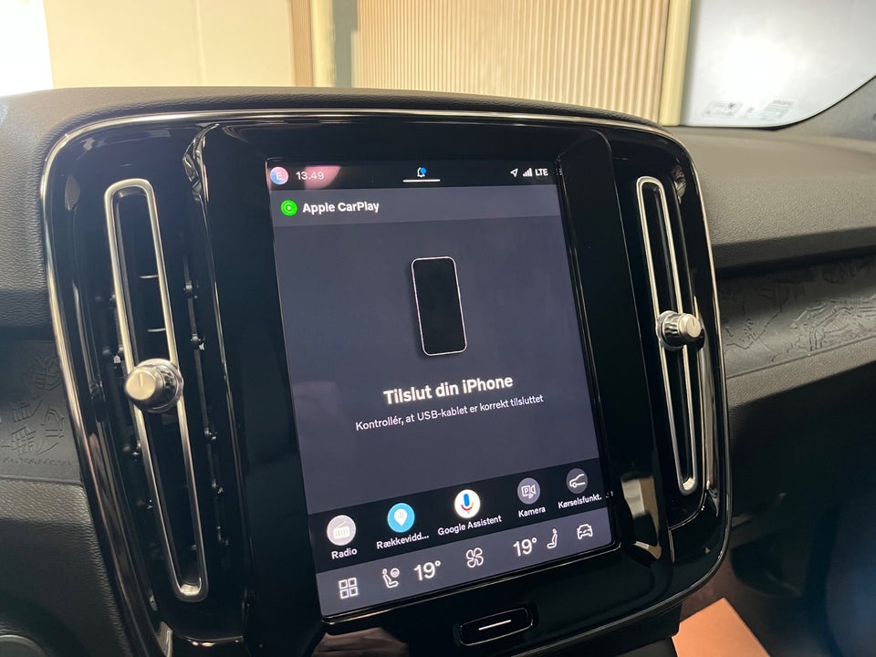 Volvo XC40 P6 ReCharge Core 5d