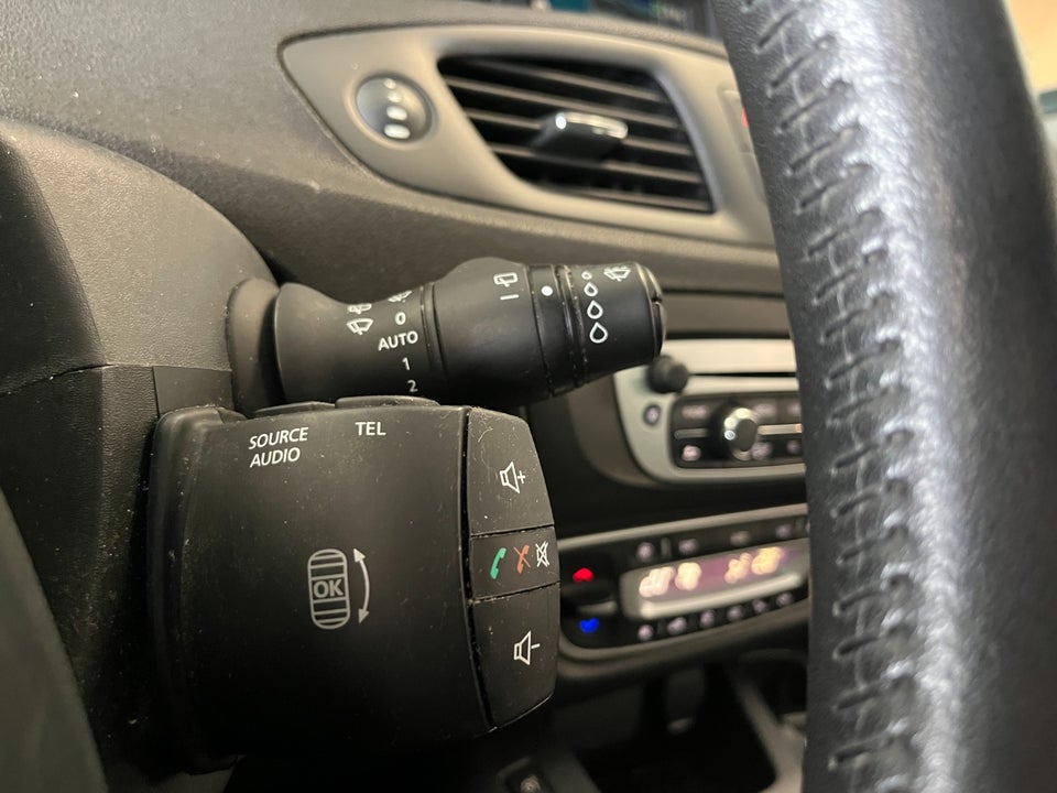 Renault Grand Scenic III 1,5 dCi 110 Limited 7prs 5d