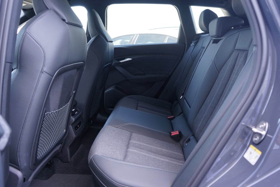 Audi Q6 e-tron S-line quattro 5d
