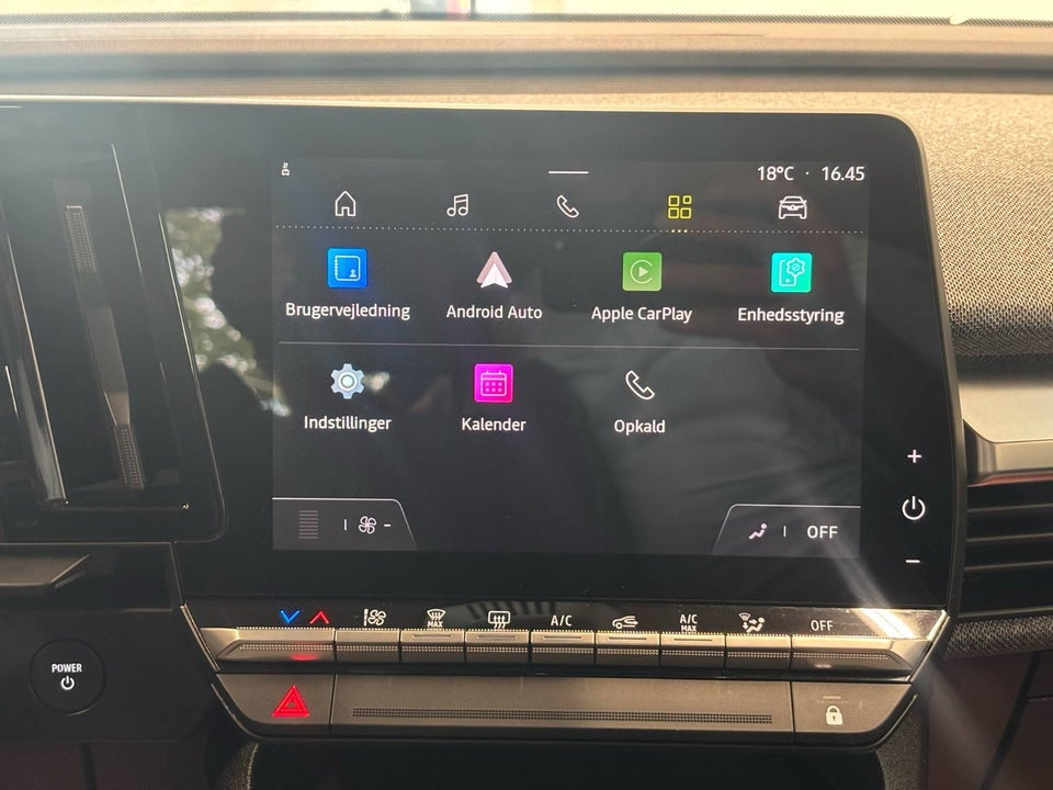 Renault Megane E-Tech 40 Equilibre 5d