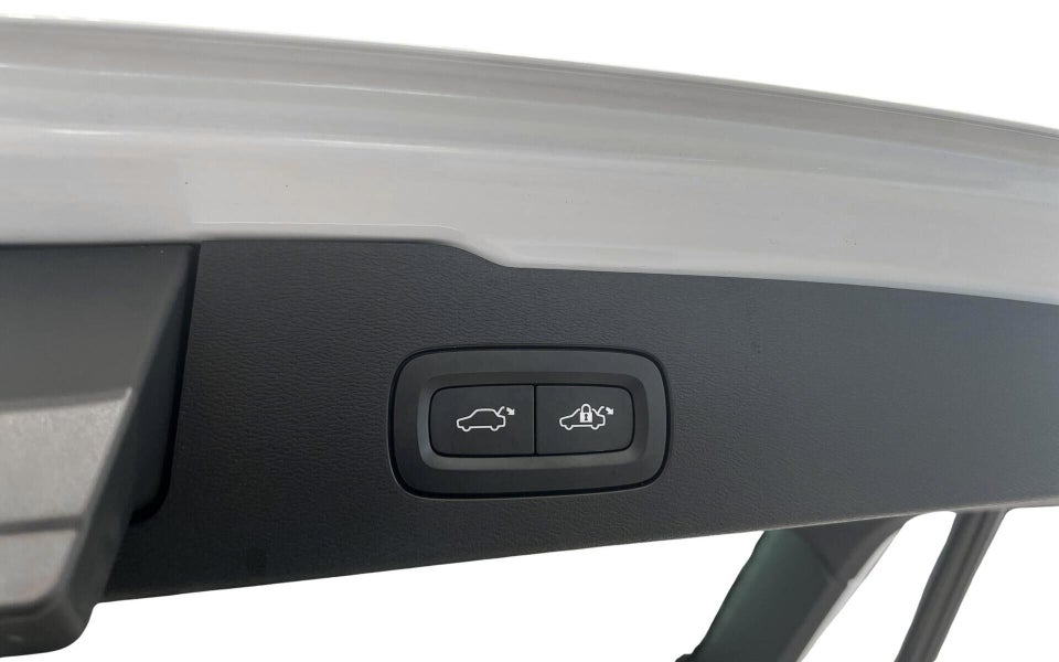 Volvo V60 2,0 T6 ReCharge R-Design aut. AWD 5d