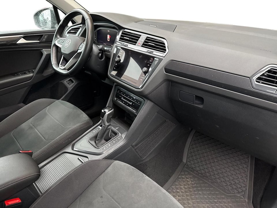 VW Tiguan 1,4 eHybrid Elegance DSG 5d
