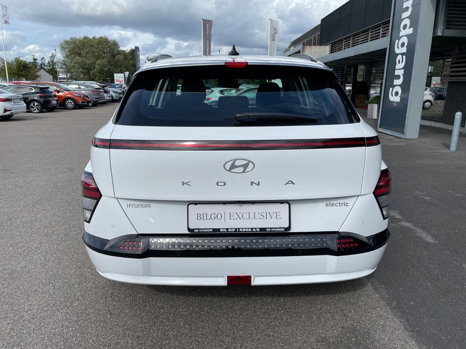 Hyundai Kona 65 EV Essential 5d