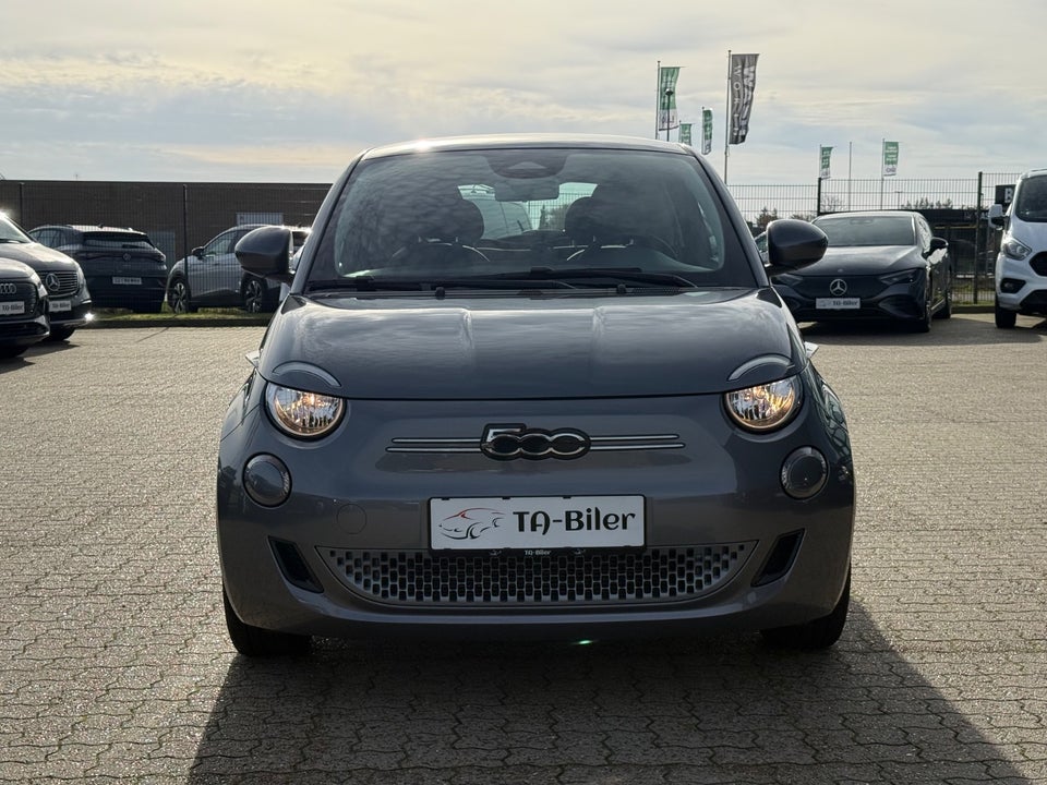 Fiat 500e 24 Action 3d