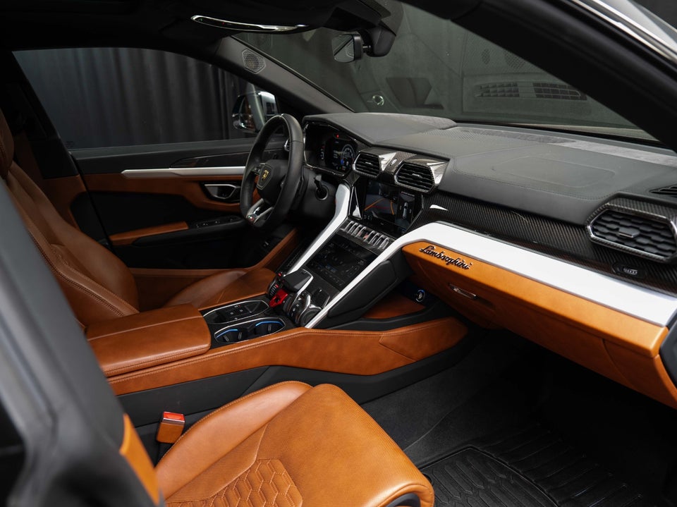 Lamborghini Urus 4,0  5d