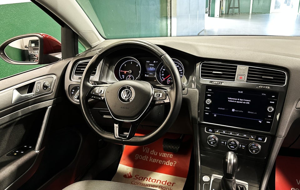 VW Golf VII 2,0 TDi 150 Comfortline Variant DSG 5d