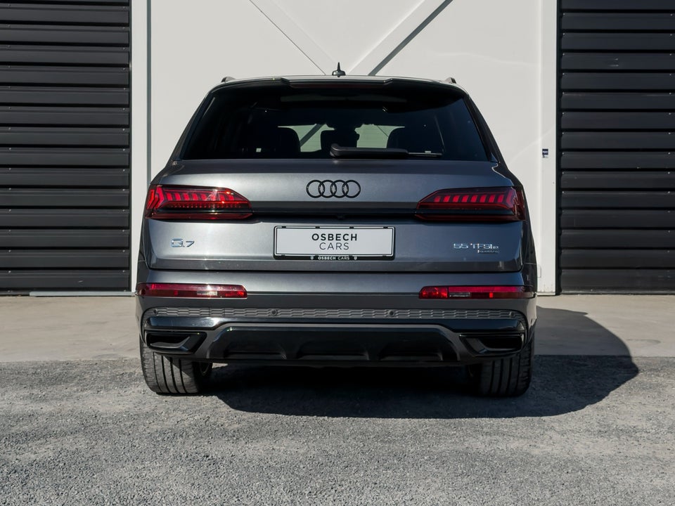 Audi Q7 55 TFSi e S-line quattro Tiptr. 5d