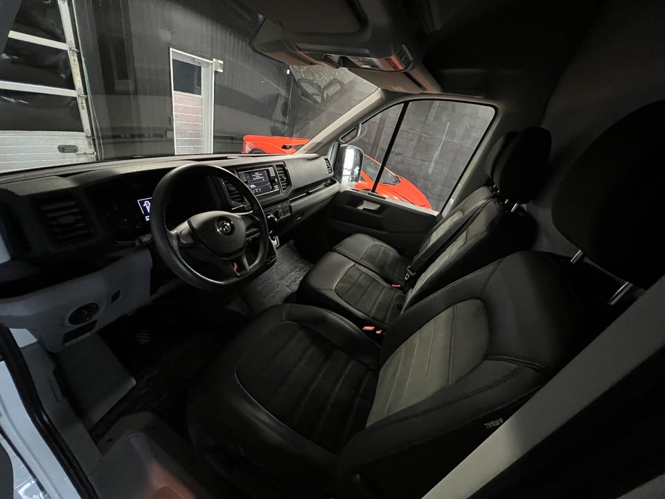 VW Crafter 35 2,0 TDi 140 Kassevogn L3H2