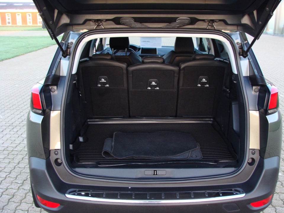 Peugeot 5008 1,6 BlueHDi 120 Allure EAT6 7prs 5d