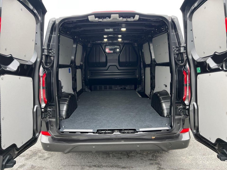 Ford Transit Custom 320 L2 2,5 PHEV Sport CVT