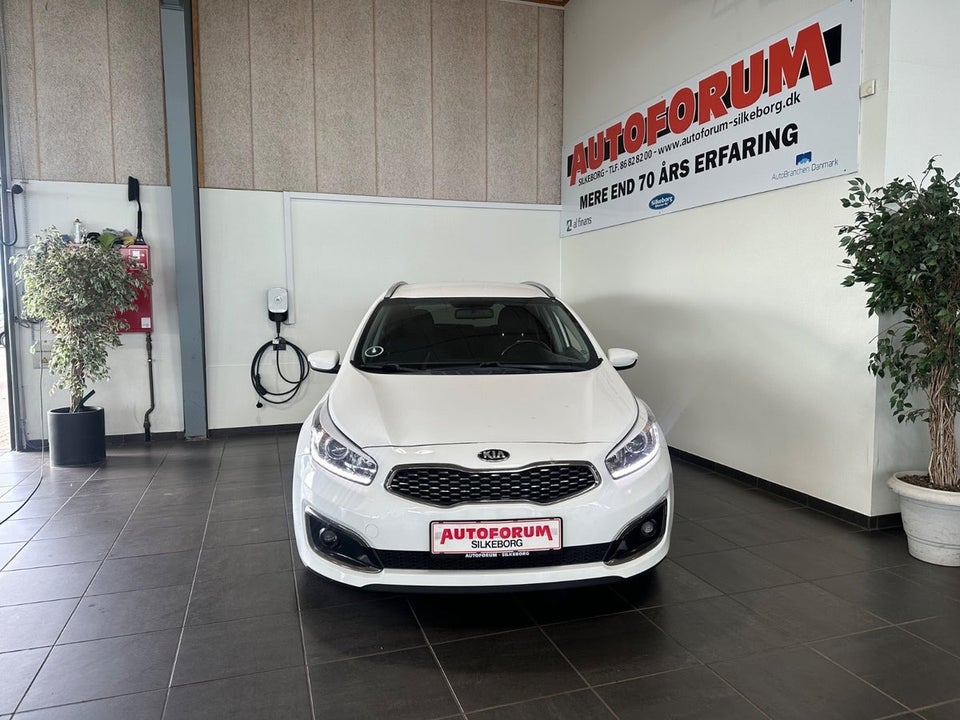 Kia Ceed 1,4 CVVT Style Limited SW 5d
