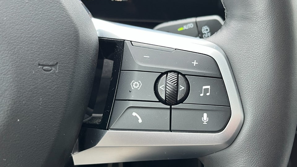 BMW iX1 eDrive20 M-Sport 5d