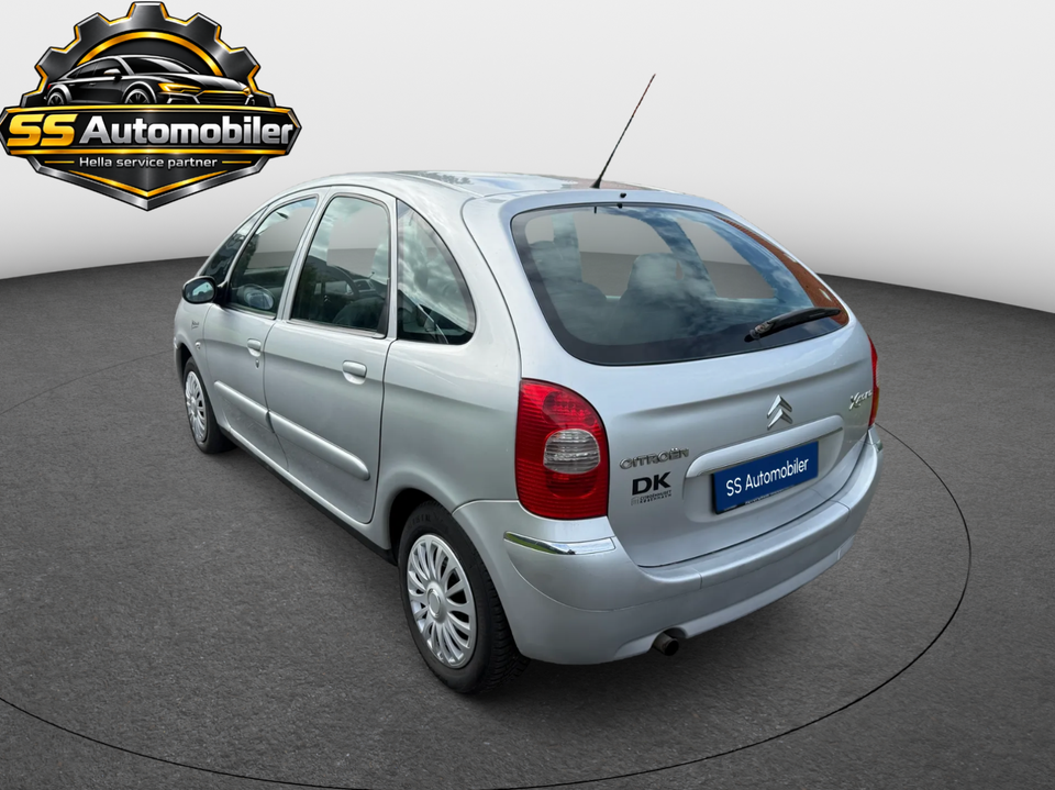 Citroën Xsara Picasso 1,8i 16V Prestige 5d