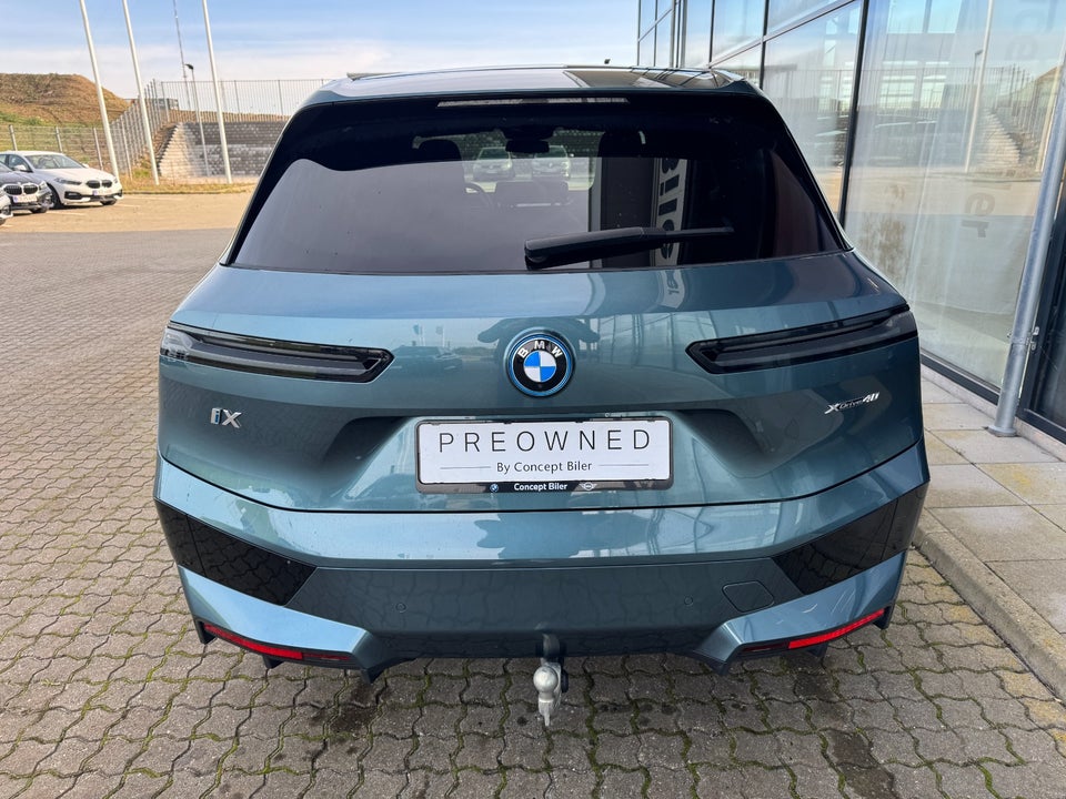 BMW iX xDrive40 Super Charged 5d