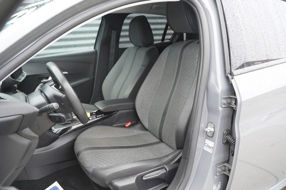 Peugeot 208 1,2 PureTech 100 Allure+ 5d