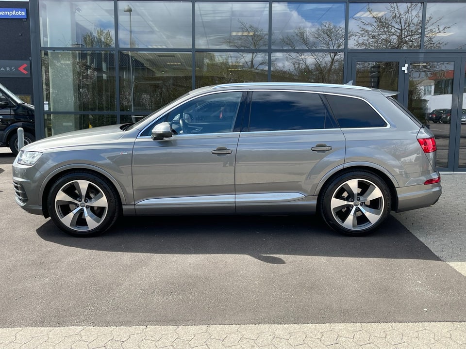 Audi Q7 3,0 TDi 272 quattro Tiptr. 5d