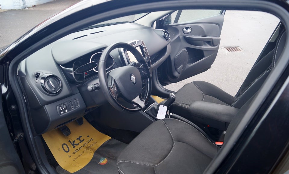Renault Clio IV 1,5 dCi 75 Expression Sport Tourer 5d