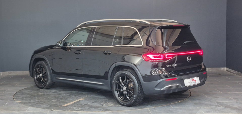 Mercedes EQB250+ AMG Edition 5d