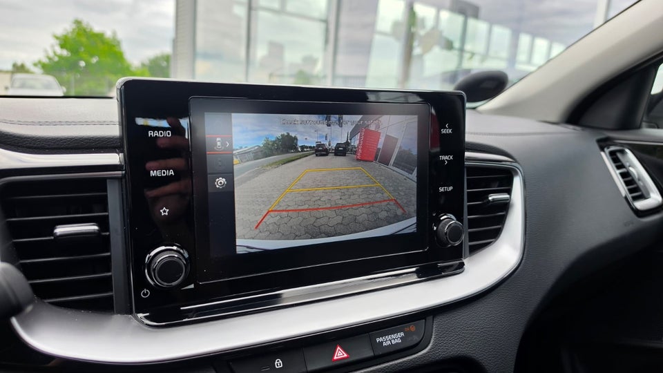 Kia Ceed 1,6 PHEV Prestige SW DCT 5d